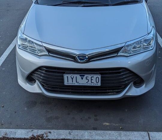 2015 Toyota Corolla Fielder – Hybrid G