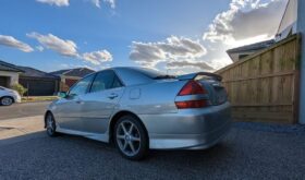 Toyota Mark II – Year 2000  – 101,000 KM