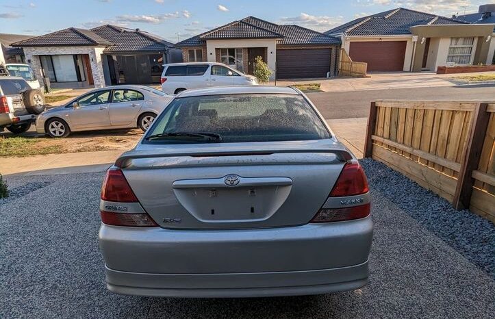 Toyota Mark II – Year 2000  – 101,000 KM full