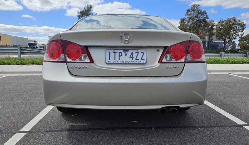 2008 Honda Civic – Golden – 110,240 KM full