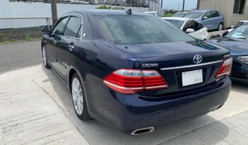 2010 Toyota Crown Hybrid – Blue – 120,361 KM full