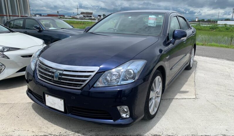 Toyota Crown Hybrid – 2010