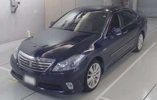 2010 Toyota Crown Hybrid – Blue – 120,361 KM full