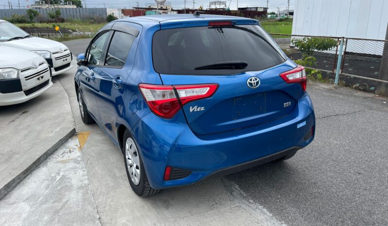 Toyota Vitz/Yaris (Hybrid) – Blue – 2018 full