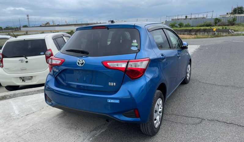 Toyota Vitz/Yaris (Hybrid) – Blue – 2018 full