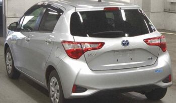 2017 Toyota Vitz/Yaris – Silver – 52,000 KM full