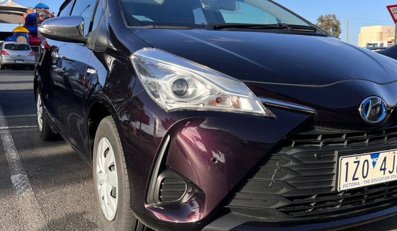 2018 Toyota Vitz/Yaris – Purple – 9,000 KM – Full Options (Jula Addition) full