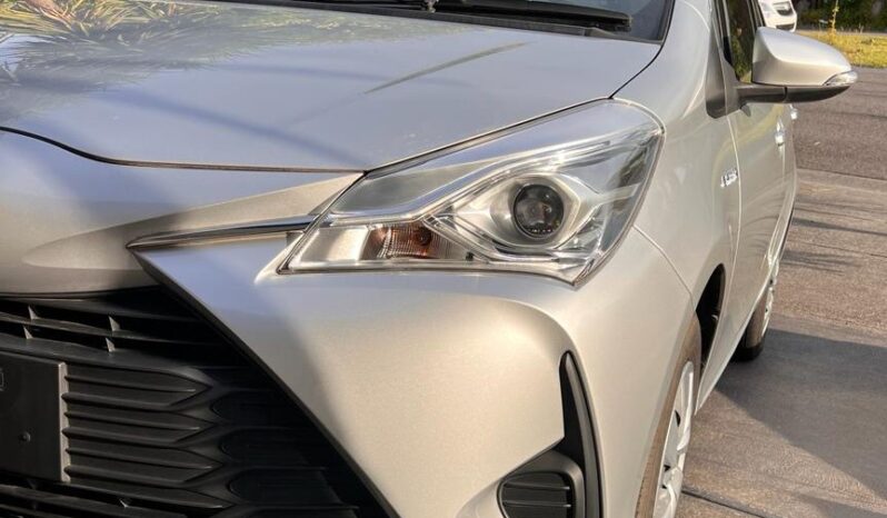 2017 Toyota Vitz/Yaris – Silver – 35,000 KM full