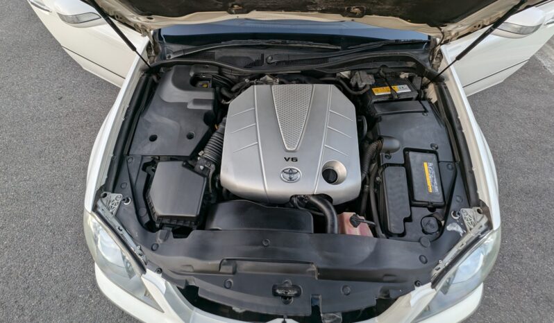 2007 Toyota Crown Athlete – White full