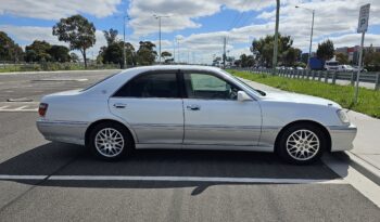 2007 Toyota Crown Athelete V – White – 87,683 KM full