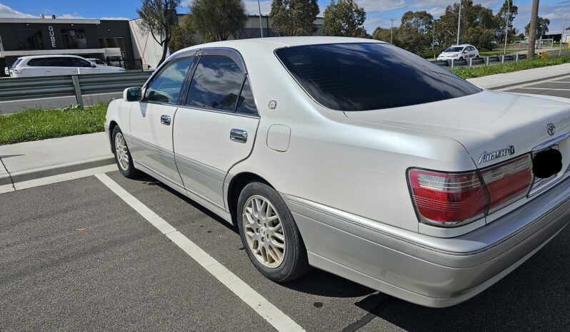 2007 Toyota Crown Athelete V – White – 87,683 KM full
