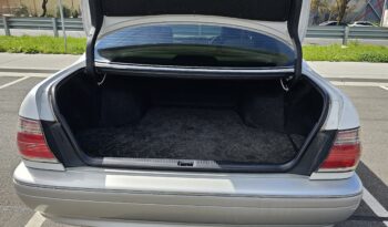 2007 Toyota Crown Athelete V – White – 87,683 KM full