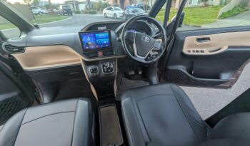 2014 Toyota Noah Brown 103,305 KM full