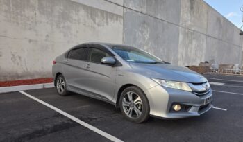2015 Honda Grace Grey 96,004 KM full