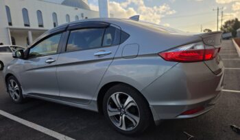 2015 Honda Grace Grey 96,004 KM full