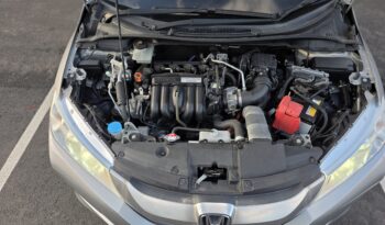 2015 Honda Grace Grey 96,004 KM full