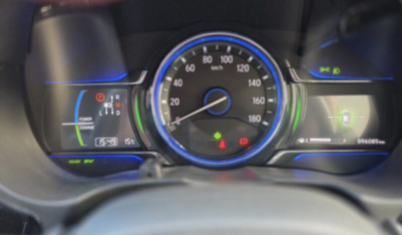 2015 Honda Grace Grey 96,004 KM full