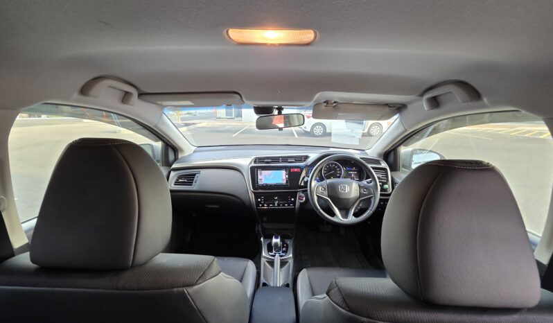 2015 Honda Grace Grey 96,004 KM full