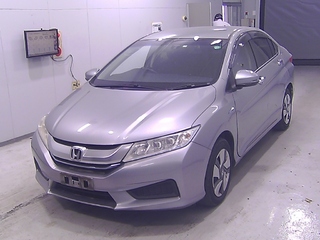 2016 Honda Grace Gray 39,149 KM