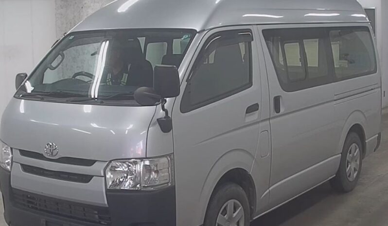 2014 Toyota Hiace Diesel 4×4 High Roof 214,362 KM