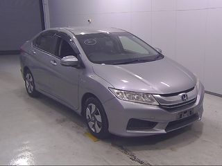 2016 Honda Grace Gray 39,149 KM