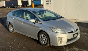 2010 Toyota Prius Silver 93,022 KM full