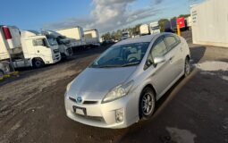2011 Toyota Prius Silver 35,279 KM