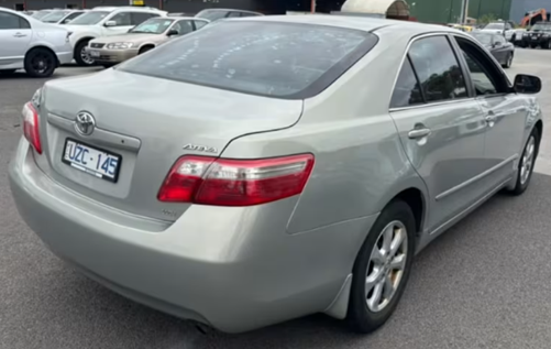 2007 Toyota Camry Silver 189,347 KM