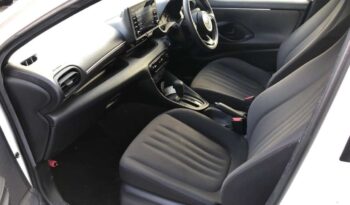 2022 TOYOTA YARIS full