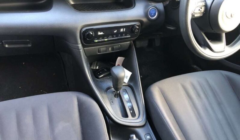 2022 TOYOTA YARIS full