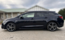 2020 Toyota Corolla Touring Hybrid – Dark Blue – 88,383 km