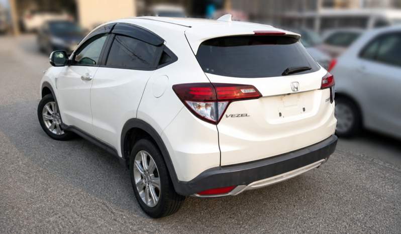 2014 Honda Vezel Hybrid – White full