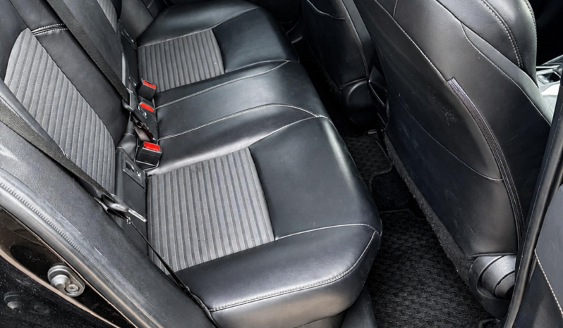 2020 Toyota Corolla Touring Hybrid – Dark Blue – 88,383 km full