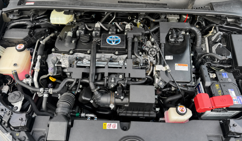 2020 Toyota Corolla Touring Hybrid – Dark Blue – 88,383 km full