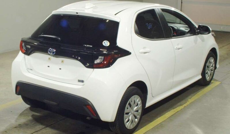 2023 Toyota Yaris Hybrid – White – 21,951 km – In Transit full