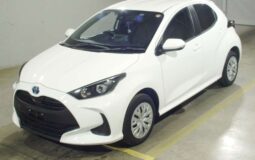 2023 Toyota Yaris Hybrid – White – 21,951 km – In Transit