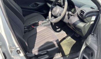 Toyota Yaris – White – In Transit full