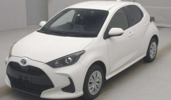 White Toyota Yaris S173 front exterior