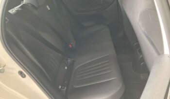 Toyota Yaris – White – In Transit full