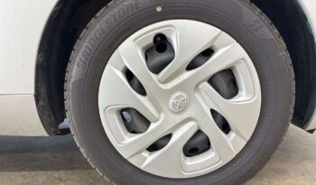 Toyota Aqua Hybrid – Silver – In Transit full
