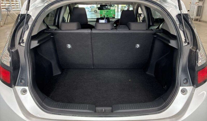 Toyota Aqua Hybrid – Silver – In Transit full