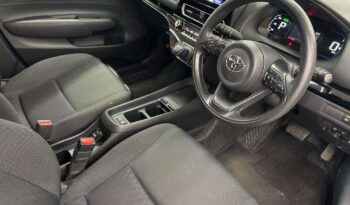 Toyota Aqua Hybrid – Silver – In Transit full