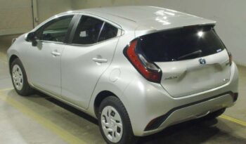 Toyota Aqua Hybrid – Silver – In Transit full