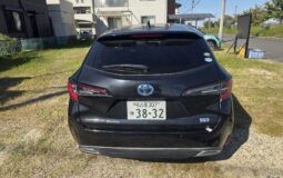 Toyota Corolla Touring Hybrid – Black – In Transit