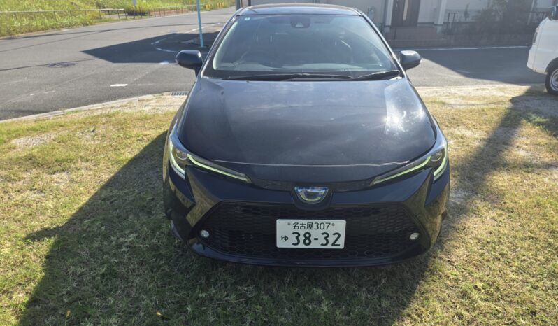 Toyota Corolla Touring Hybrid – Black – In Transit full