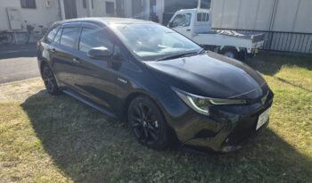 Toyota Corolla Touring Hybrid – Black – In Transit full
