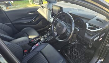 Toyota Corolla Touring Hybrid – Black – In Transit full