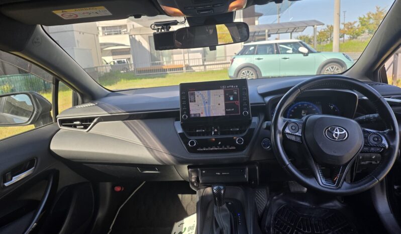 Toyota Corolla Touring Hybrid – Black – In Transit full