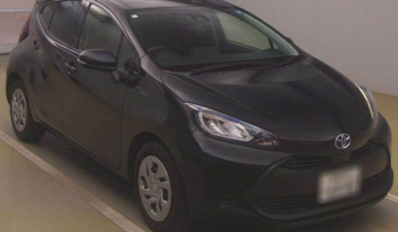 Toyota Aqua Hybrid – Black – In Transit full