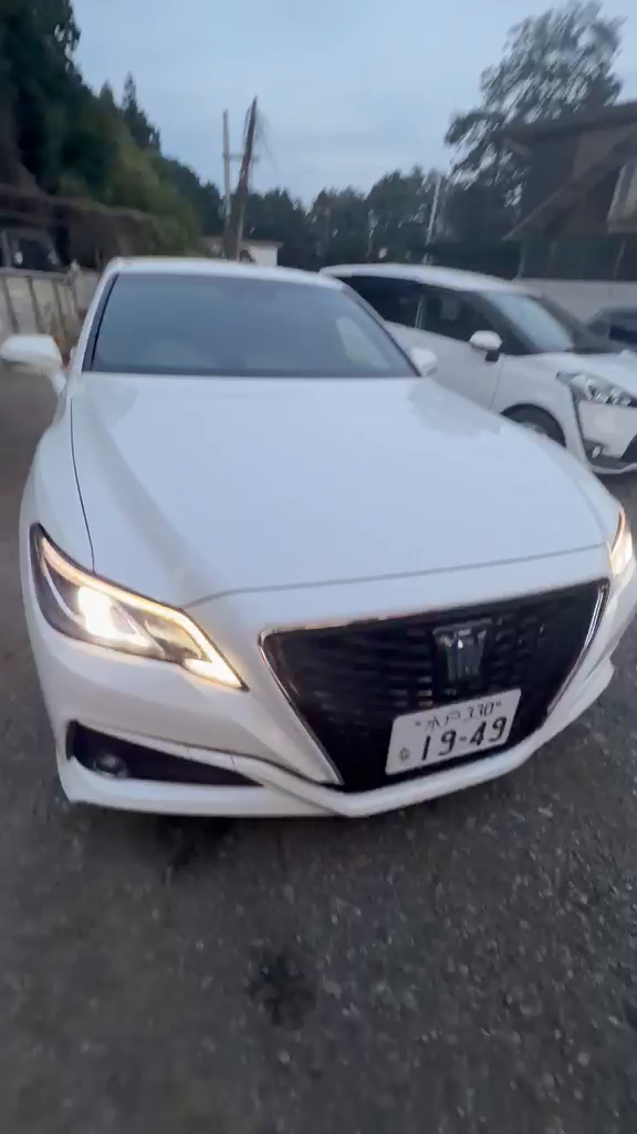 Toyota Crown Hybrid